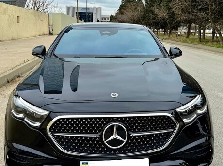 Mercedes E 350 e 2025