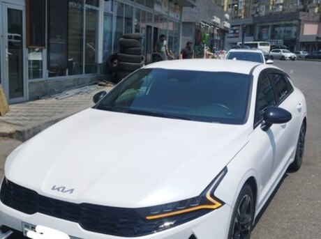 Kia K5 2021