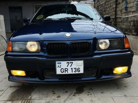 BMW 320 1995