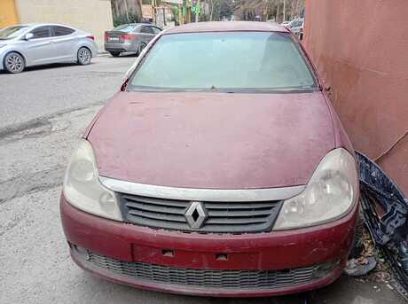 Renault  2010