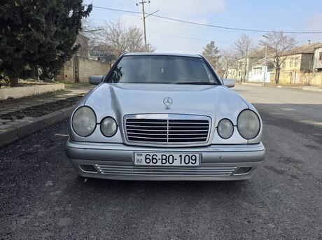 Mercedes E 230 1996