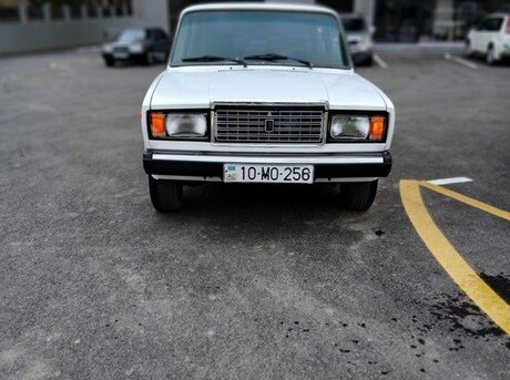 LADA (VAZ) 2107 2004
