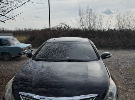 Hyundai Sonata 2011