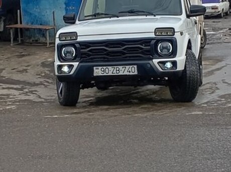 LADA (VAZ) Niva 2014