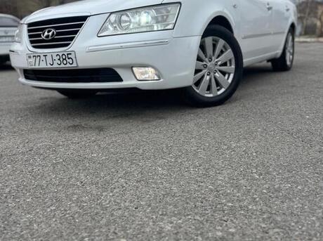 Hyundai Sonata 2009
