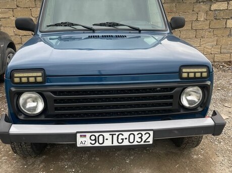 LADA (VAZ) Niva 2012