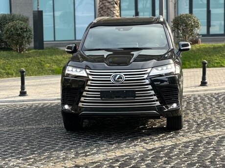 Lexus LX 600