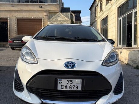 Toyota Aqua 2019