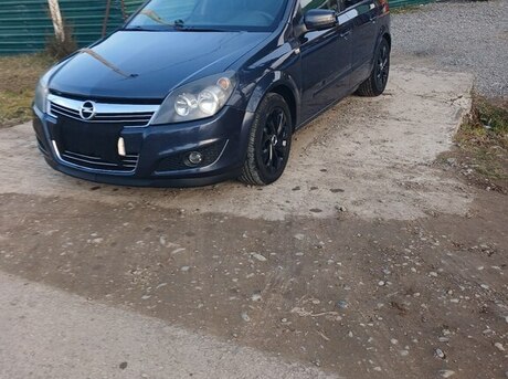 Opel Astra 2008