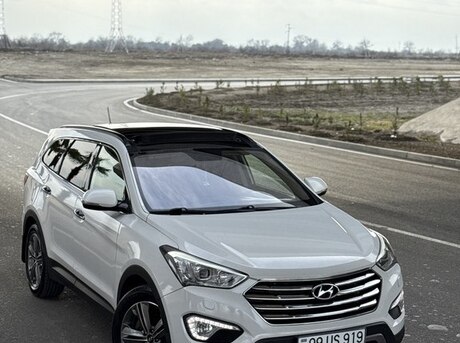 Hyundai Grand Santa Fe 2014