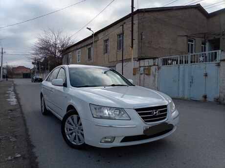 Hyundai Sonata 2009