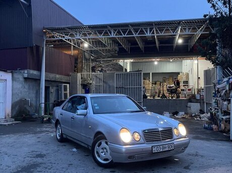 Mercedes E 230 1996