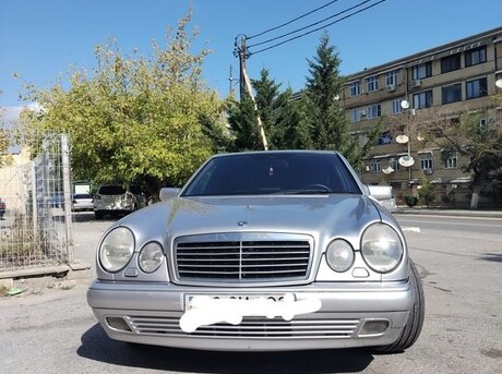 Mercedes E 280 1998