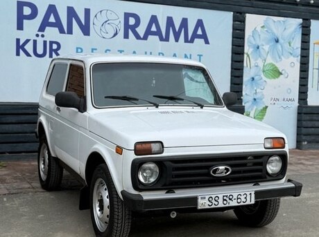 LADA (VAZ) Niva 2010