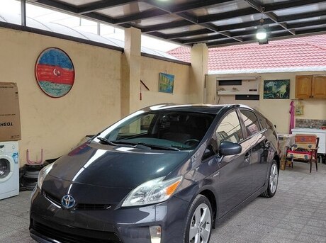 Toyota Prius 2015