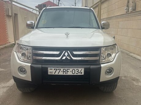 Mitsubishi Pajero 2008