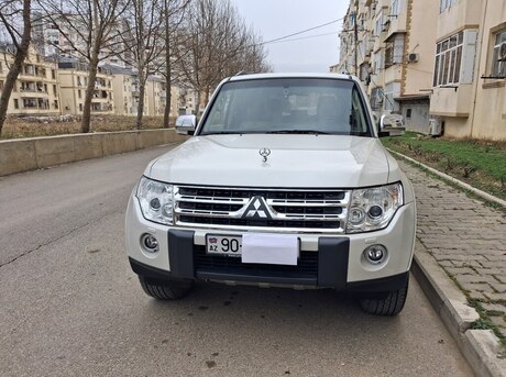 Mitsubishi Pajero 2008