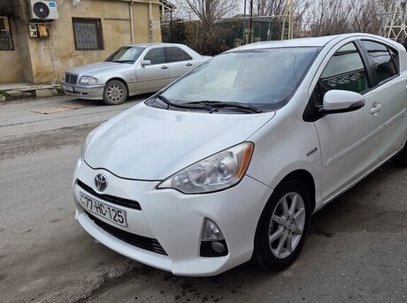 Toyota Prius C