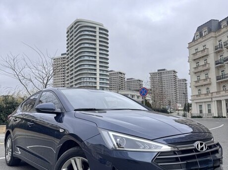 Hyundai Elantra 2019