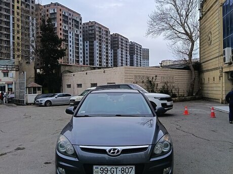 Hyundai i30 2010