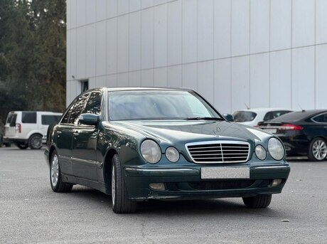 Mercedes E 200 2000