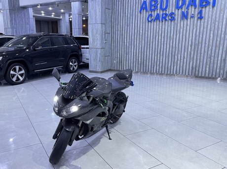 Kawasaki ZX-6R