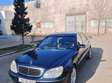 Mercedes S 500
