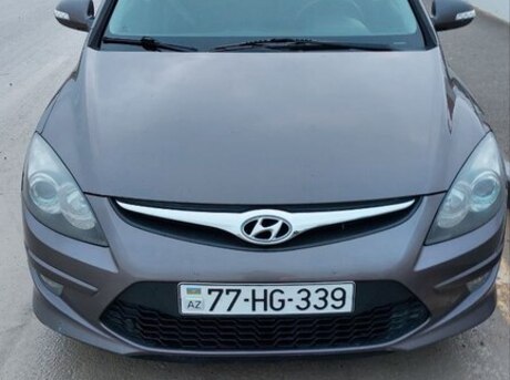 Hyundai i30 2011