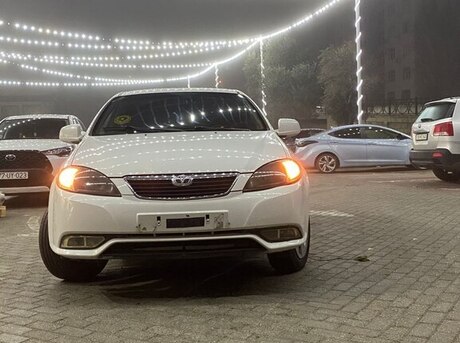 Daewoo Gentra 2014