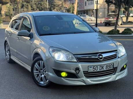 Opel Astra 2008