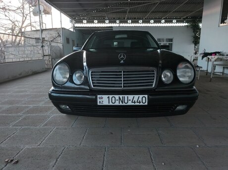 Mercedes E 240 1998