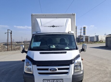 Ford Transit 2011