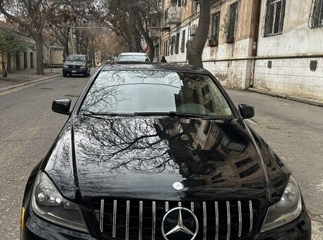 Mercedes C 250