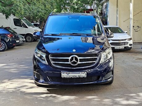 Mercedes V 250