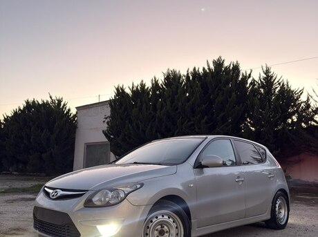Hyundai i30 2010