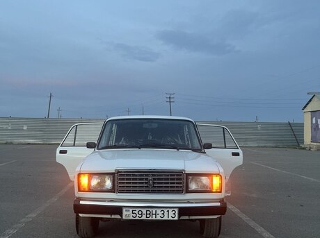 LADA (VAZ) 2107 2011