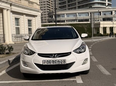 Hyundai Elantra 2011