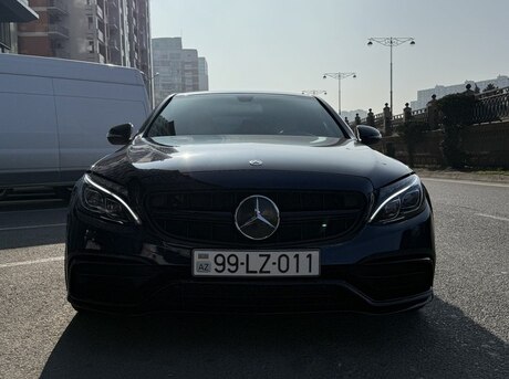 Mercedes C 300 4MATIC 2016