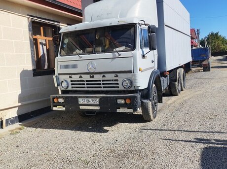 KamAz 53212 1990