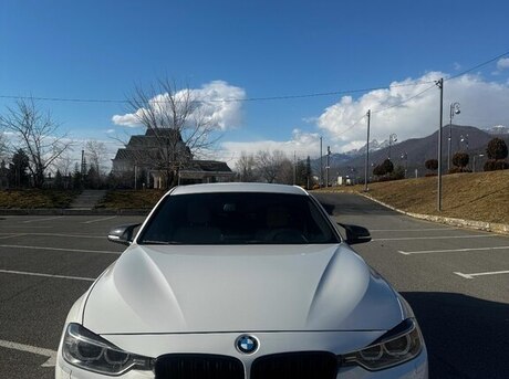 BMW 328 2016