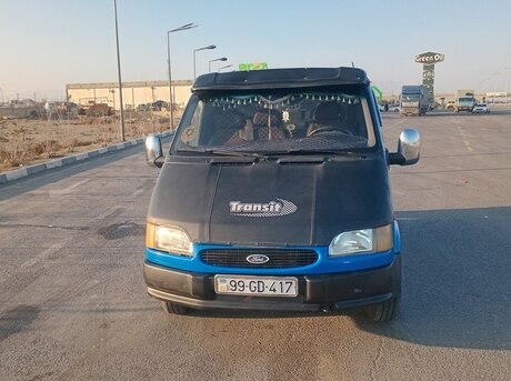 Ford Transit 2000