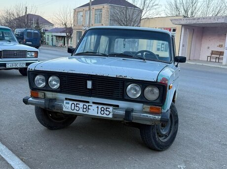 LADA (VAZ) 2106 1988