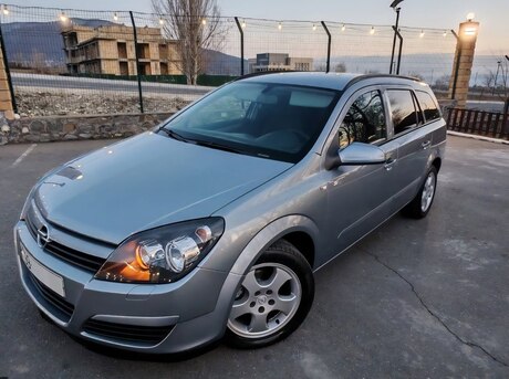Opel Astra 2005