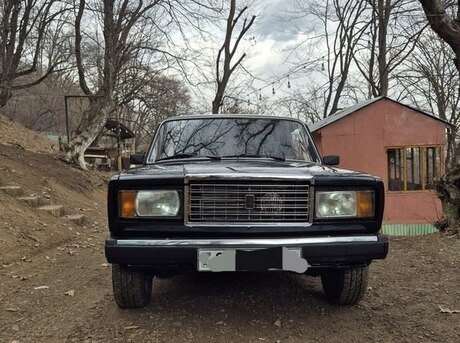 LADA (VAZ) 2107 2010