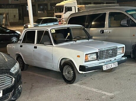LADA (VAZ) 2107 2011