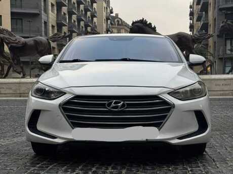 Hyundai Elantra 2016