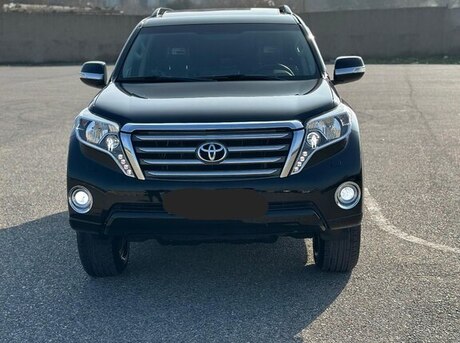 Toyota Land Cruiser Prado 2014