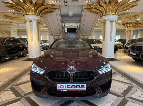 BMW M8