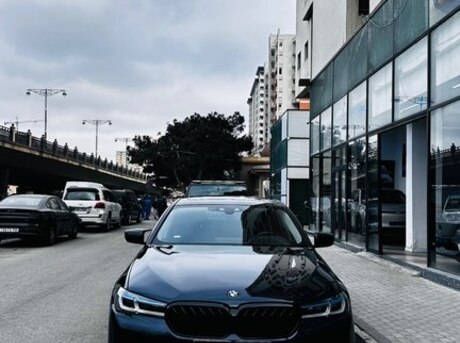 BMW 525