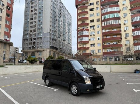Ford Transit 2011